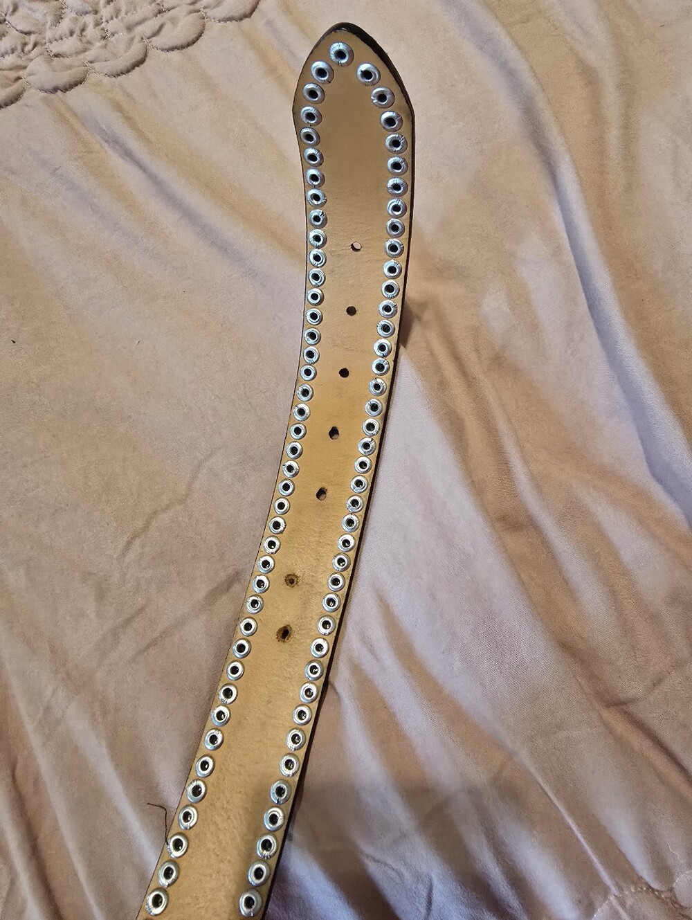 OLGA SANTINI Genuine Leather Vintage Embossed Studded Wrstetn Belt Black - Picture 6 of 6
